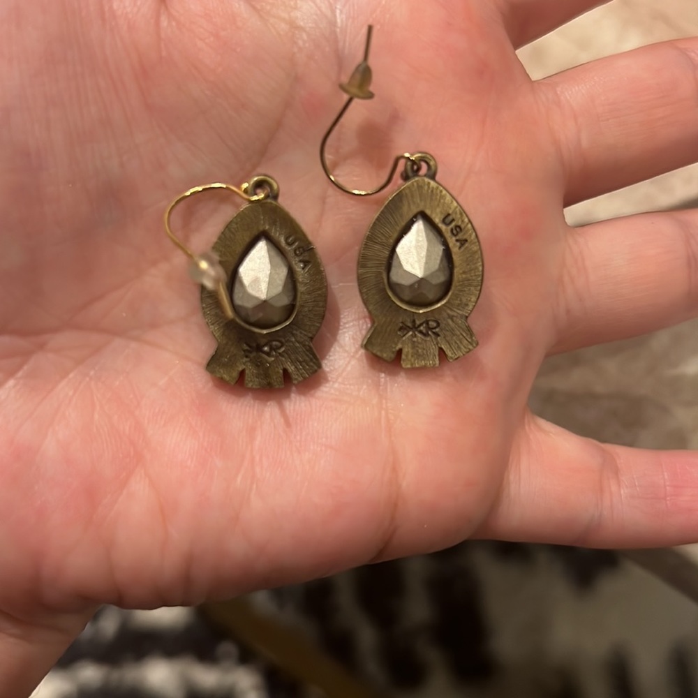Silpada earrings - Picture 2 of 2